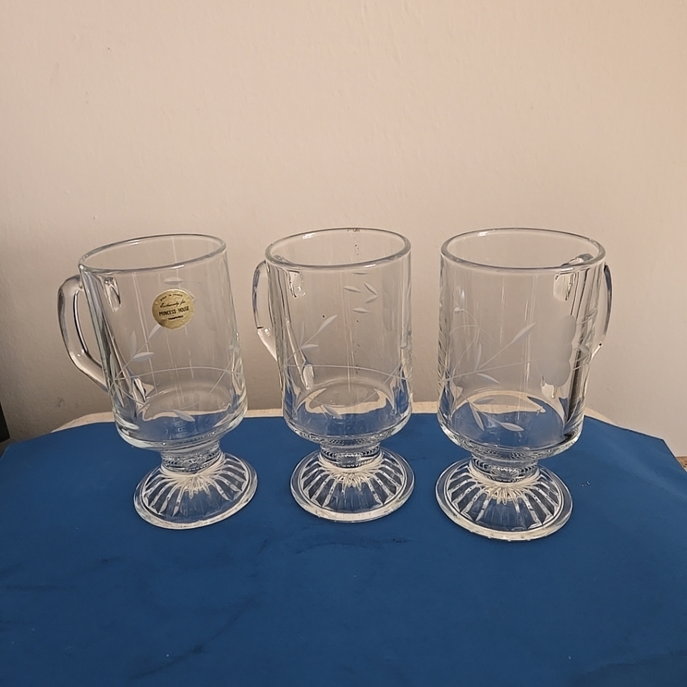 Princess House # 504 Mugs, Set Of 4.